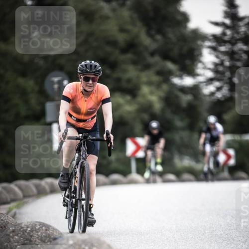 21.06.2026 - 29. Vierlanden-Triathlon H.Heesch http://msf.ph/oto/9907886 21.06.2026 10:26:33 Radfahren 46, 118, 119, 141, 155, 278, 328, 353, 374, 488 meine-sportfotos.de