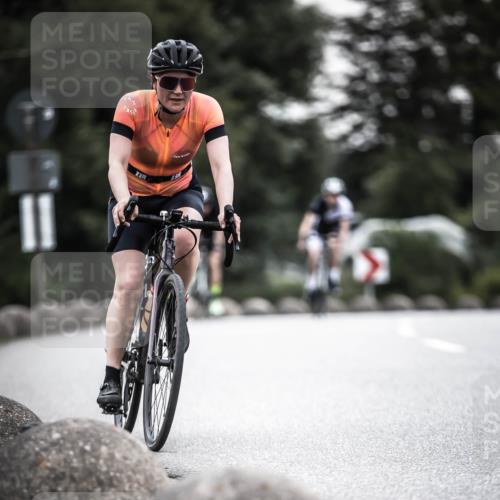 21.06.2026 - 29. Vierlanden-Triathlon H.Heesch http://msf.ph/oto/9907902 21.06.2026 10:26:33 Radfahren 46, 118, 119, 141, 155, 278, 328, 353, 374, 488 meine-sportfotos.de