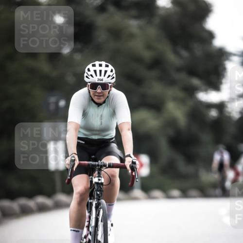 21.06.2026 - 29. Vierlanden-Triathlon H.Heesch http://msf.ph/oto/9907999 21.06.2026 09:23:43 Radfahren 91, 131, 155, 166, 220, 252, 264, 266 meine-sportfotos.de