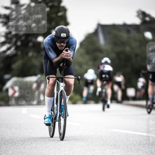 21.06.2026 - 29. Vierlanden-Triathlon H.Heesch http://msf.ph/oto/9908027 21.06.2026 10:26:50 Radfahren 112, 164, 184 meine-sportfotos.de