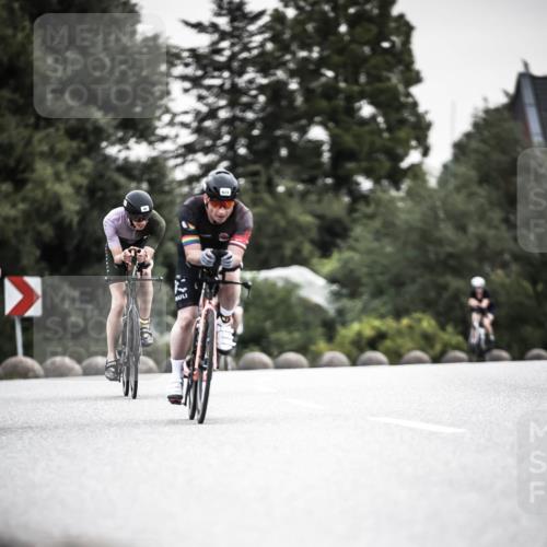 21.06.2026 - 29. Vierlanden-Triathlon H.Heesch http://msf.ph/oto/9908129 21.06.2026 10:27:03 Radfahren 43, 45, 64, 108, 128, 600, 624 meine-sportfotos.de