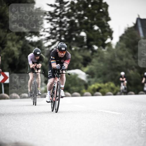 21.06.2026 - 29. Vierlanden-Triathlon H.Heesch http://msf.ph/oto/9908135 21.06.2026 10:27:03 Radfahren 43, 45, 64, 108, 128, 600, 624 meine-sportfotos.de