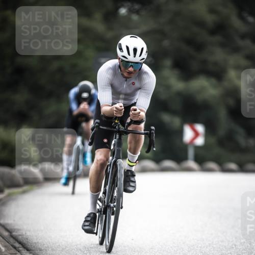 21.06.2026 - 29. Vierlanden-Triathlon H.Heesch http://msf.ph/oto/9908236 21.06.2026 09:24:08 Radfahren 62, 145, 184 meine-sportfotos.de