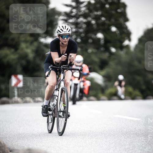 21.06.2026 - 29. Vierlanden-Triathlon H.Heesch http://msf.ph/oto/9908238 21.06.2026 10:27:11 Radfahren 24, 43, 89, 108, 486, 517, 600 meine-sportfotos.de