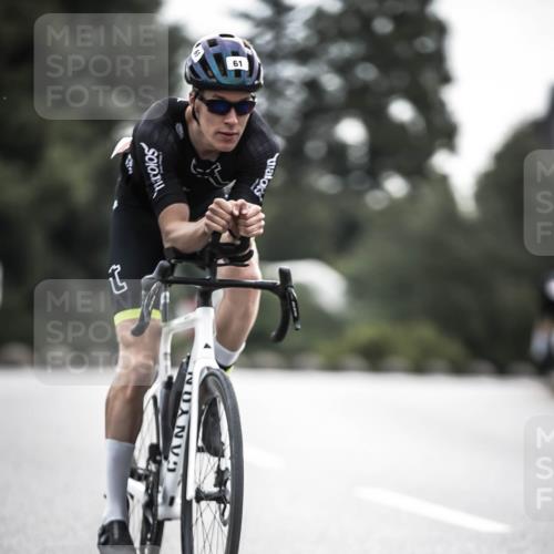 21.06.2026 - 29. Vierlanden-Triathlon H.Heesch http://msf.ph/oto/9908318 21.06.2026 09:24:55 Radfahren 39, 44, 61, 199 meine-sportfotos.de