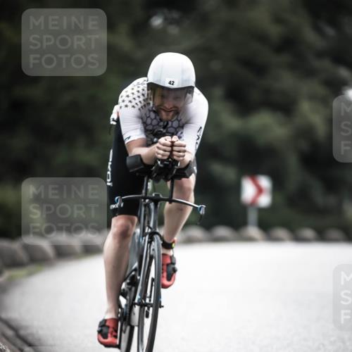21.06.2026 - 29. Vierlanden-Triathlon H.Heesch http://msf.ph/oto/9908511 21.06.2026 09:25:34 Radfahren 42, 153, 187 meine-sportfotos.de