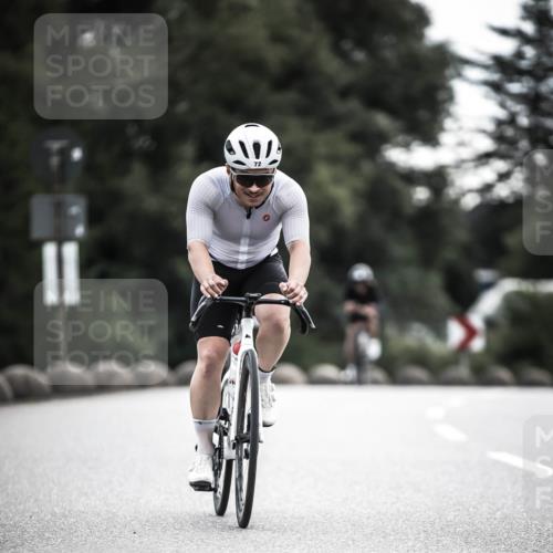 21.06.2026 - 29. Vierlanden-Triathlon H.Heesch http://msf.ph/oto/9908576 21.06.2026 09:25:55 Radfahren 72, 294 meine-sportfotos.de