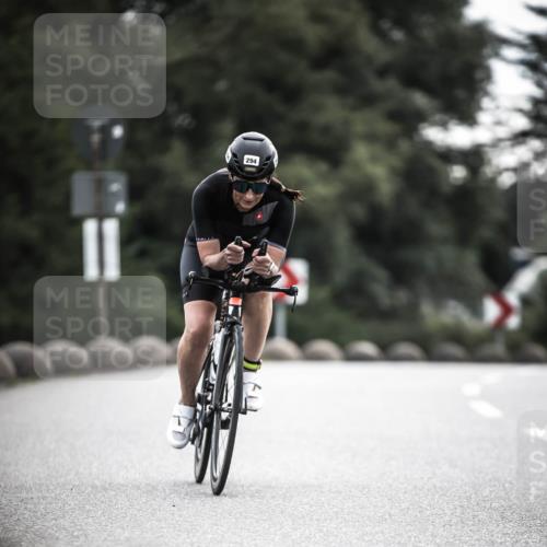 21.06.2026 - 29. Vierlanden-Triathlon H.Heesch http://msf.ph/oto/9908631 21.06.2026 09:26:00 Radfahren 294 meine-sportfotos.de