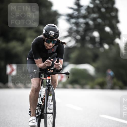 21.06.2026 - 29. Vierlanden-Triathlon H.Heesch http://msf.ph/oto/9908664 21.06.2026 09:26:01 Radfahren 260, 294 meine-sportfotos.de