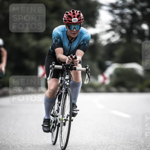 21.06.2026 - 29. Vierlanden-Triathlon H.Heesch http://msf.ph/oto/9908734 21.06.2026 09:26:09 Radfahren 51, 160, 235, 260 meine-sportfotos.de