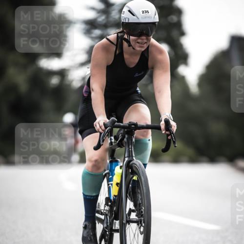 21.06.2026 - 29. Vierlanden-Triathlon H.Heesch http://msf.ph/oto/9908768 21.06.2026 09:26:11 Radfahren 51, 160, 235, 260 meine-sportfotos.de