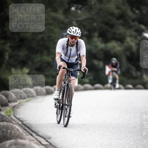 21.06.2026 - 29. Vierlanden-Triathlon H.Heesch http://msf.ph/oto/9908820 21.06.2026 09:26:21 Radfahren 55, 78, 106, 269 meine-sportfotos.de