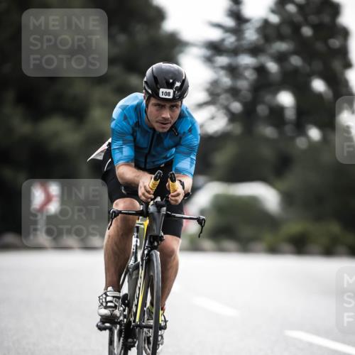 21.06.2026 - 29. Vierlanden-Triathlon H.Heesch http://msf.ph/oto/9908953 21.06.2026 09:26:51 Radfahren 90, 108, 230 meine-sportfotos.de