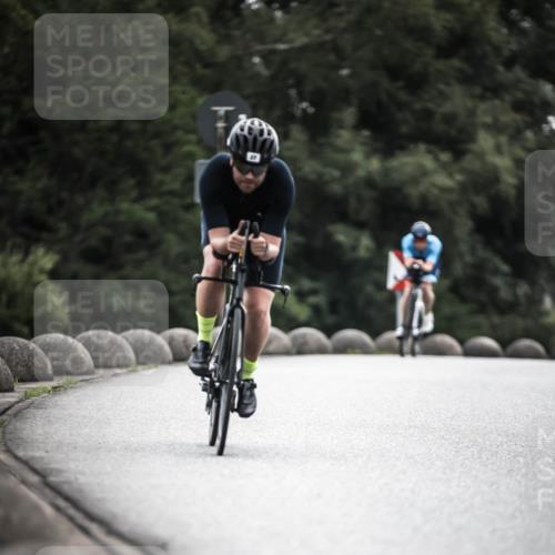 21.06.2026 - 29. Vierlanden-Triathlon H.Heesch http://msf.ph/oto/9909047 21.06.2026 09:27:16 Radfahren 27, 43, 56, 103, 139, 179, 198 meine-sportfotos.de