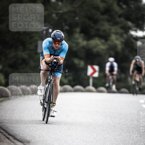 21.06.2026 - 29. Vierlanden-Triathlon H.Heesch http://msf.ph/oto/9909084 21.06.2026 09:27:19 Radfahren 27, 43, 56, 86, 103, 139, 157, 179 meine-sportfotos.de
