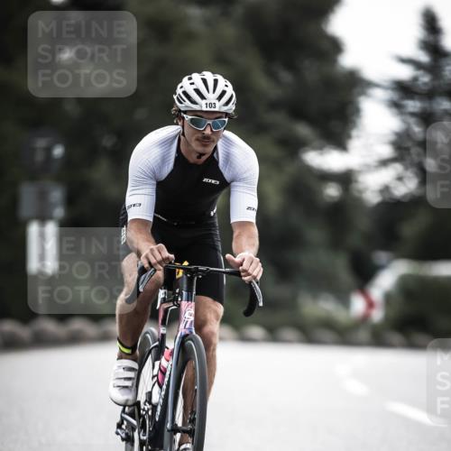 21.06.2026 - 29. Vierlanden-Triathlon H.Heesch http://msf.ph/oto/9909134 21.06.2026 09:27:23 Radfahren 56, 69, 86, 103, 130, 139, 157 meine-sportfotos.de