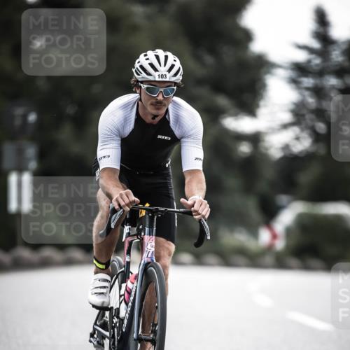 21.06.2026 - 29. Vierlanden-Triathlon H.Heesch http://msf.ph/oto/9909137 21.06.2026 09:27:23 Radfahren 56, 69, 86, 103, 130, 139, 157 meine-sportfotos.de