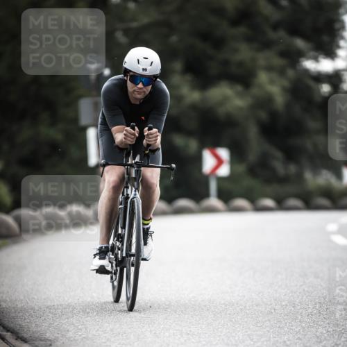 21.06.2026 - 29. Vierlanden-Triathlon H.Heesch http://msf.ph/oto/9909202 21.06.2026 09:27:55 Radfahren 83, 99, 161, 219 meine-sportfotos.de