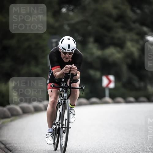 21.06.2026 - 29. Vierlanden-Triathlon H.Heesch http://msf.ph/oto/9909251 21.06.2026 09:27:57 Radfahren 83, 99, 219 meine-sportfotos.de