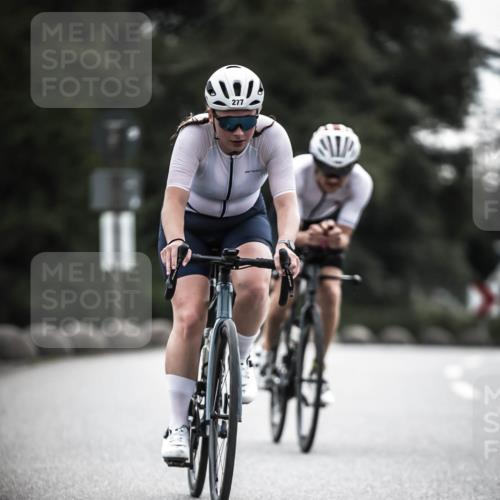 21.06.2026 - 29. Vierlanden-Triathlon H.Heesch http://msf.ph/oto/9909345 21.06.2026 09:28:21 Radfahren 4, 151, 154, 277 meine-sportfotos.de