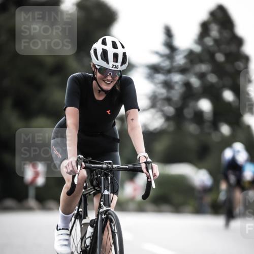 21.06.2026 - 29. Vierlanden-Triathlon H.Heesch http://msf.ph/oto/9909438 21.06.2026 09:29:24 Radfahren 141, 156, 236 meine-sportfotos.de