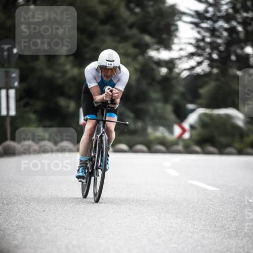 21.06.2026 - 29. Vierlanden-Triathlon H.Heesch http://msf.ph/oto/9909714 21.06.2026 09:29:30 Radfahren 141 meine-sportfotos.de