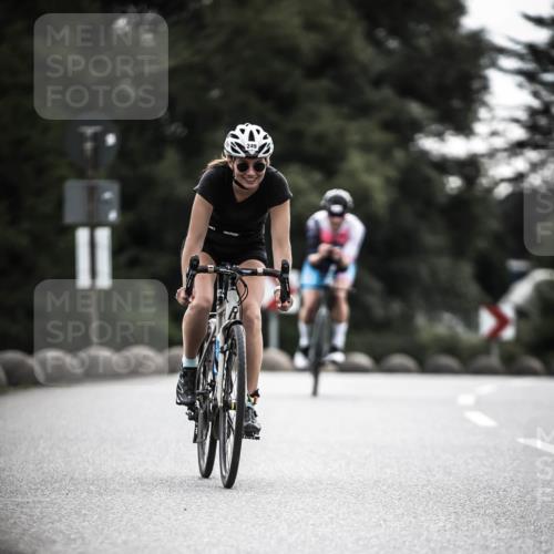 21.06.2026 - 29. Vierlanden-Triathlon H.Heesch http://msf.ph/oto/9909734 21.06.2026 09:29:40 Radfahren 186, 249 meine-sportfotos.de