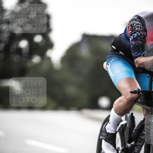 21.06.2026 - 29. Vierlanden-Triathlon H.Heesch http://msf.ph/oto/9909778 21.06.2026 09:29:43 Radfahren 186, 249, 281 meine-sportfotos.de