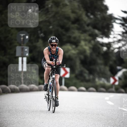 21.06.2026 - 29. Vierlanden-Triathlon H.Heesch http://msf.ph/oto/9909780 21.06.2026 09:29:48 Radfahren 88, 281 meine-sportfotos.de
