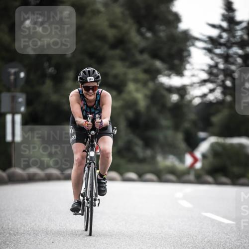 21.06.2026 - 29. Vierlanden-Triathlon H.Heesch http://msf.ph/oto/9909791 21.06.2026 09:29:48 Radfahren 88, 281 meine-sportfotos.de