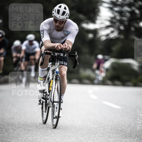 21.06.2026 - 29. Vierlanden-Triathlon H.Heesch http://msf.ph/oto/9909844 21.06.2026 09:29:58 Radfahren 7, 38, 59, 67, 82, 88, 100, 109, 163, 276 meine-sportfotos.de