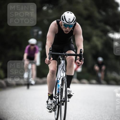 21.06.2026 - 29. Vierlanden-Triathlon H.Heesch http://msf.ph/oto/9909884 21.06.2026 09:30:02 Radfahren 38, 59, 67, 82, 100, 109, 163, 232, 276 meine-sportfotos.de