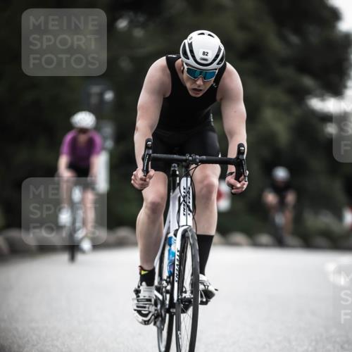 21.06.2026 - 29. Vierlanden-Triathlon H.Heesch http://msf.ph/oto/9909887 21.06.2026 09:30:02 Radfahren 38, 59, 67, 82, 100, 109, 163, 232, 276 meine-sportfotos.de