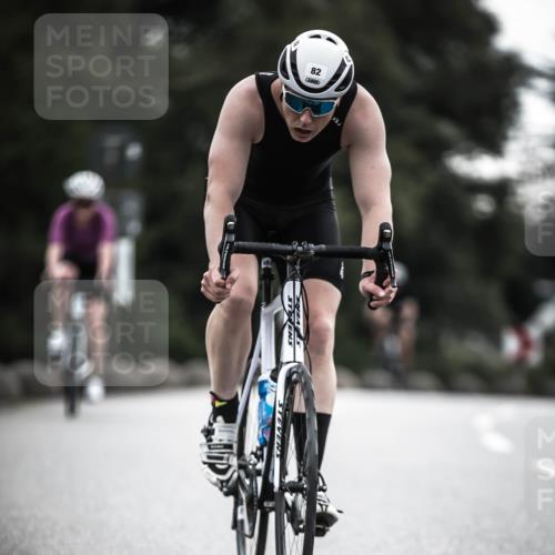 21.06.2026 - 29. Vierlanden-Triathlon H.Heesch http://msf.ph/oto/9909889 21.06.2026 09:30:02 Radfahren 38, 59, 67, 82, 100, 109, 163, 232, 276 meine-sportfotos.de