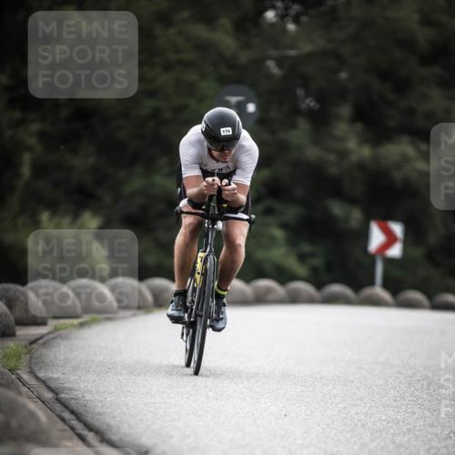 21.06.2026 - 29. Vierlanden-Triathlon H.Heesch http://msf.ph/oto/9909938 21.06.2026 09:30:11 Radfahren 118, 119, 174, 232 meine-sportfotos.de