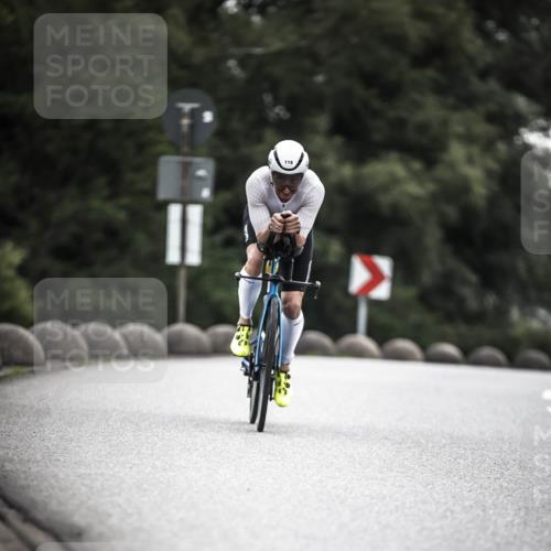 21.06.2026 - 29. Vierlanden-Triathlon H.Heesch http://msf.ph/oto/9909973 21.06.2026 09:30:14 Radfahren 118, 119, 174 meine-sportfotos.de