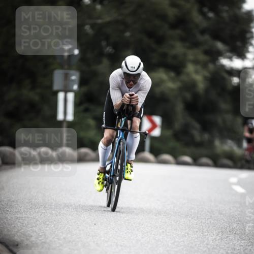 21.06.2026 - 29. Vierlanden-Triathlon H.Heesch http://msf.ph/oto/9909983 21.06.2026 09:30:14 Radfahren 118, 119, 174 meine-sportfotos.de