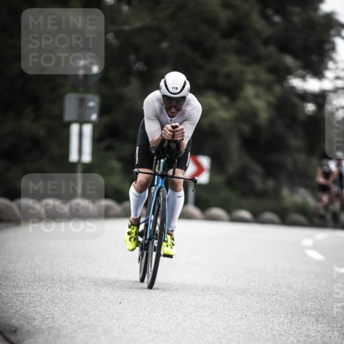 21.06.2026 - 29. Vierlanden-Triathlon H.Heesch http://msf.ph/oto/9909985 21.06.2026 09:30:14 Radfahren 118, 119, 174 meine-sportfotos.de