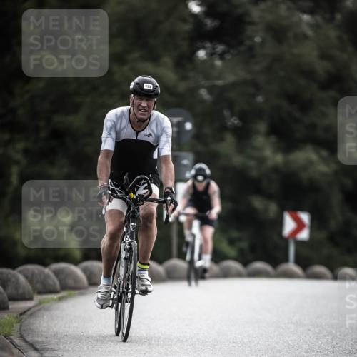 21.06.2026 - 29. Vierlanden-Triathlon H.Heesch http://msf.ph/oto/9910035 21.06.2026 09:30:21 Radfahren 80, 118, 133, 246 meine-sportfotos.de