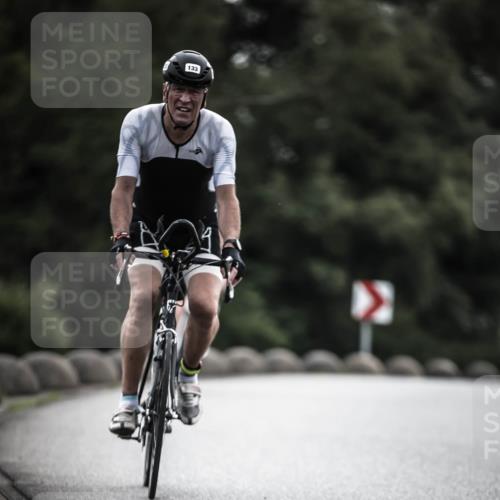 21.06.2026 - 29. Vierlanden-Triathlon H.Heesch http://msf.ph/oto/9910052 21.06.2026 09:30:21 Radfahren 80, 118, 133, 246 meine-sportfotos.de