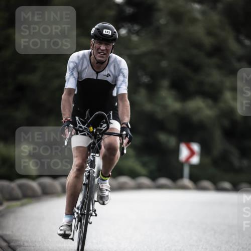 21.06.2026 - 29. Vierlanden-Triathlon H.Heesch http://msf.ph/oto/9910056 21.06.2026 09:30:21 Radfahren 80, 118, 133, 246 meine-sportfotos.de