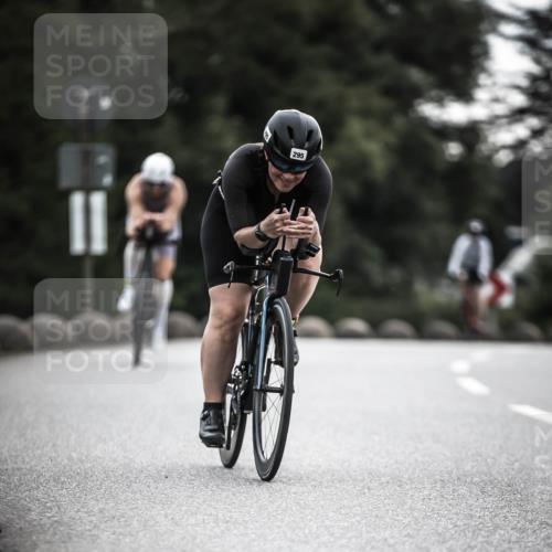 21.06.2026 - 29. Vierlanden-Triathlon H.Heesch http://msf.ph/oto/9910086 21.06.2026 09:30:32 Radfahren 35, 159, 225, 248, 295 meine-sportfotos.de