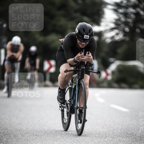 21.06.2026 - 29. Vierlanden-Triathlon H.Heesch http://msf.ph/oto/9910095 21.06.2026 09:30:32 Radfahren 35, 159, 225, 248, 295 meine-sportfotos.de