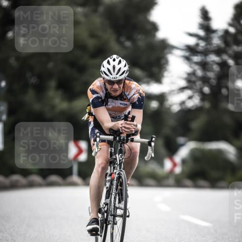 21.06.2026 - 29. Vierlanden-Triathlon H.Heesch http://msf.ph/oto/9910154 21.06.2026 09:30:41 Radfahren 147, 159, 248 meine-sportfotos.de