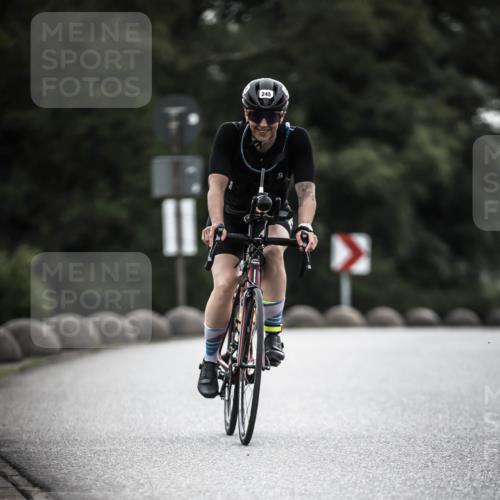 21.06.2026 - 29. Vierlanden-Triathlon H.Heesch http://msf.ph/oto/9910214 21.06.2026 09:31:06 Radfahren 2, 115, 124, 167, 245 meine-sportfotos.de