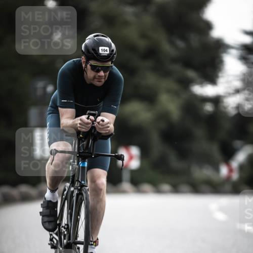 21.06.2026 - 29. Vierlanden-Triathlon H.Heesch http://msf.ph/oto/9910262 21.06.2026 09:31:19 Radfahren 34, 89, 104, 173 meine-sportfotos.de