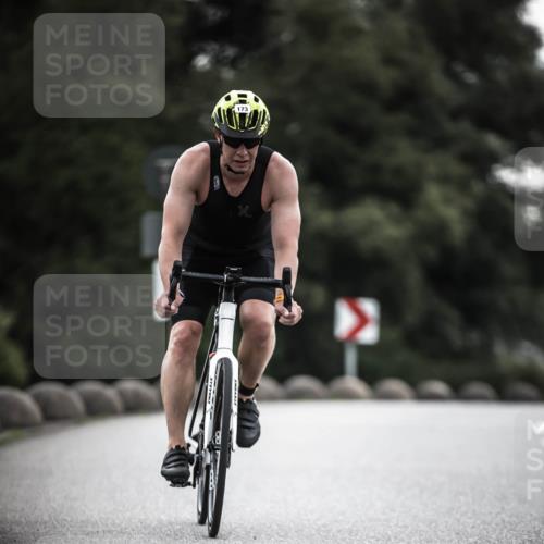 21.06.2026 - 29. Vierlanden-Triathlon H.Heesch http://msf.ph/oto/9910283 21.06.2026 09:31:26 Radfahren 89, 171, 173 meine-sportfotos.de