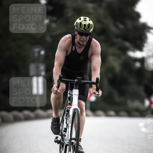 21.06.2026 - 29. Vierlanden-Triathlon H.Heesch http://msf.ph/oto/9910297 21.06.2026 09:31:26 Radfahren 89, 171, 173 meine-sportfotos.de