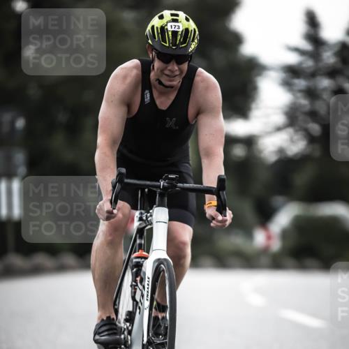 21.06.2026 - 29. Vierlanden-Triathlon H.Heesch http://msf.ph/oto/9910302 21.06.2026 09:31:26 Radfahren 89, 171, 173 meine-sportfotos.de