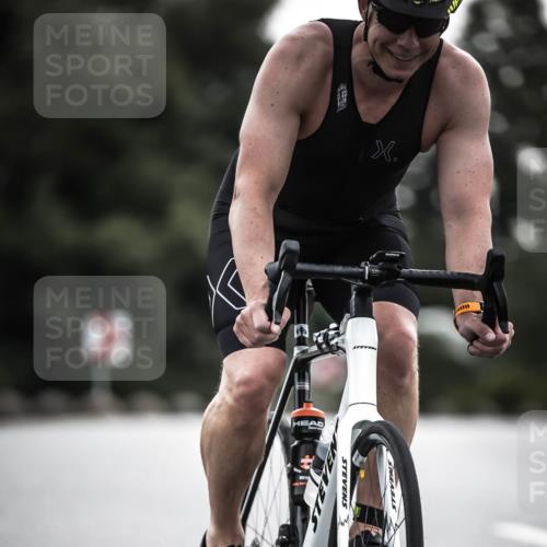 21.06.2026 - 29. Vierlanden-Triathlon H.Heesch http://msf.ph/oto/9910314 21.06.2026 09:31:27 Radfahren 89, 171, 173 meine-sportfotos.de